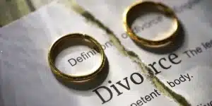Lire la suite à propos de l’article Divorce avec un seul avocat : ce que vous devez savoir
